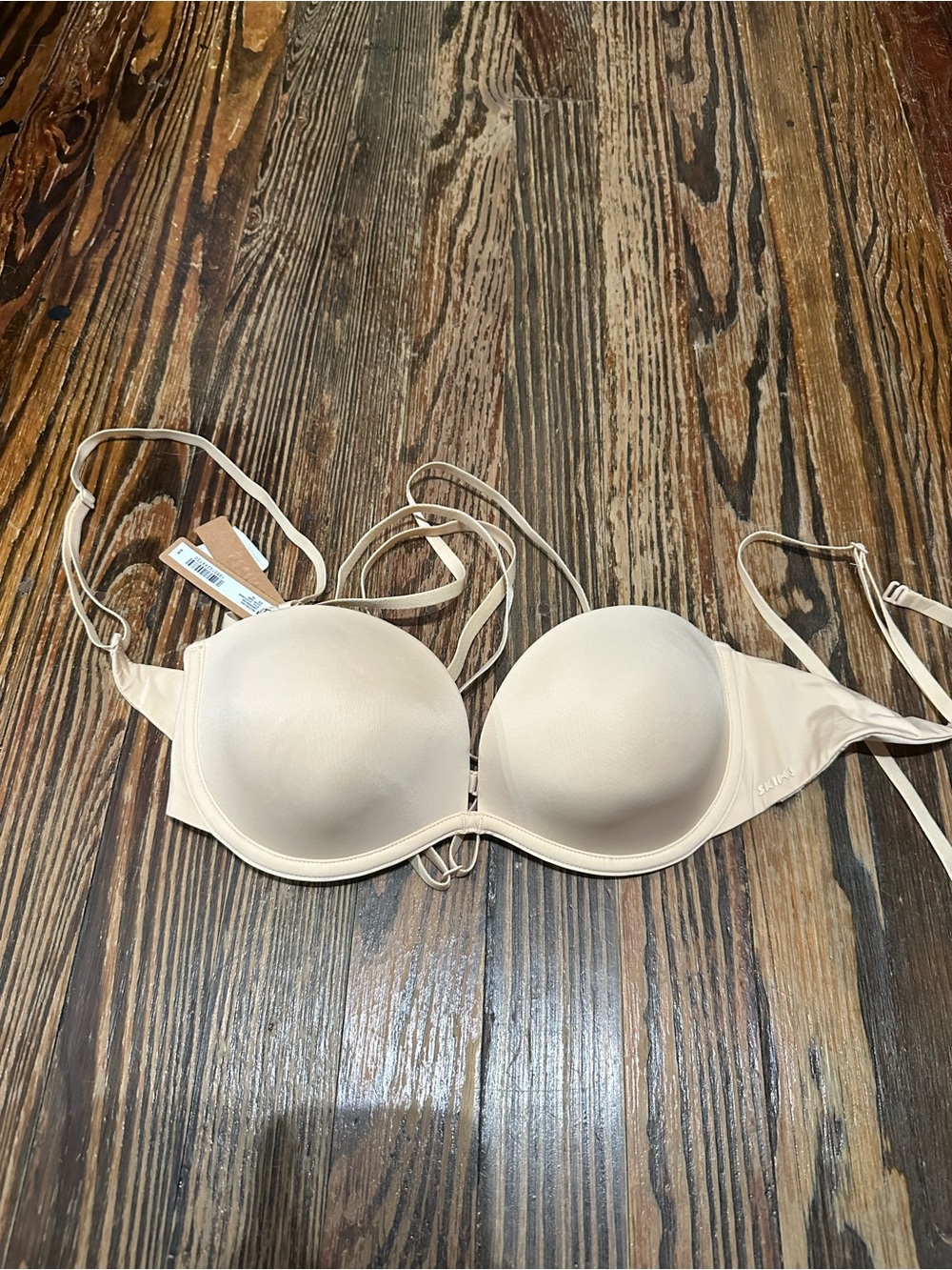 SKIMS NWT multiway underwire bra color sand 36C